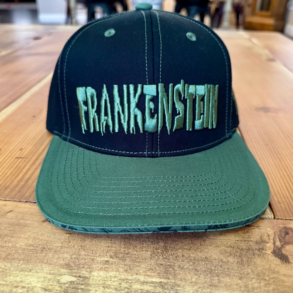 Frankenstein Universal Monsters Halloween Snapback Baseball Hat